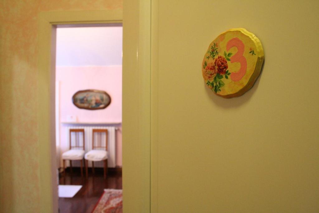 Corte Posta B&B - Parcheggio E Bagno In Camera Mântua Quarto foto