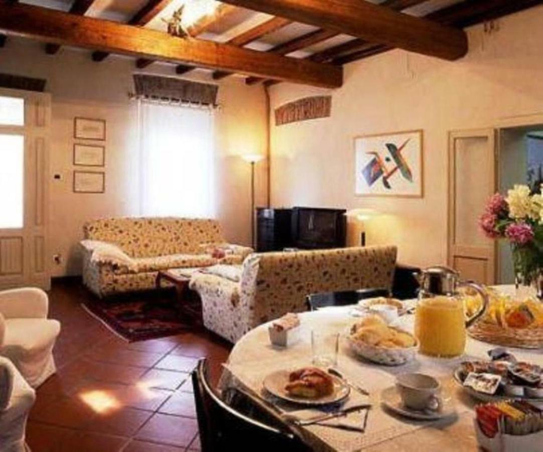 Corte Posta B&B - Parcheggio E Bagno In Camera Mântua Exterior foto